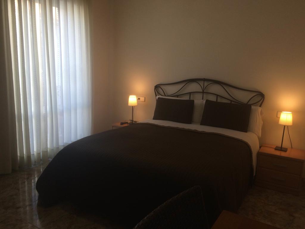 Hostal Portofino Ареньс-де-Мар Экстерьер фото