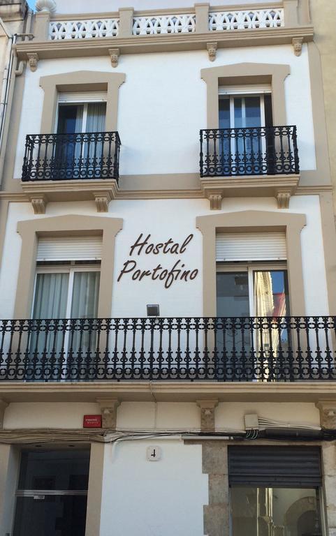Hostal Portofino Ареньс-де-Мар Экстерьер фото