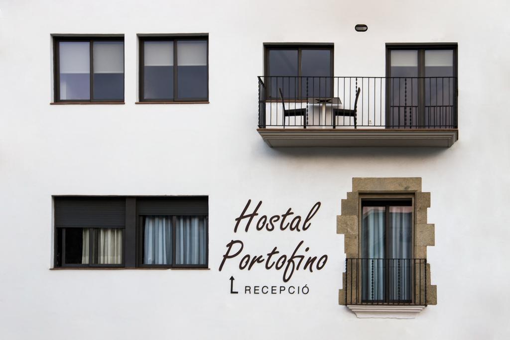 Hostal Portofino Ареньс-де-Мар Экстерьер фото